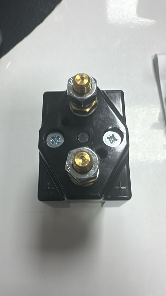 SW180-2 12V 200A DC KONTAKTÖR