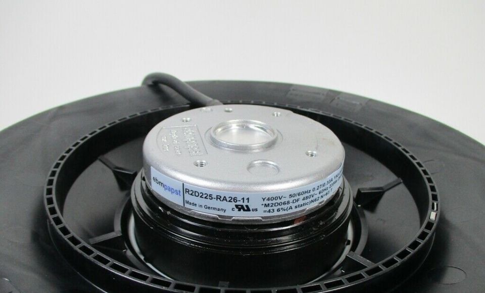 EBMPAPST R2D225-RA26-21 FAN