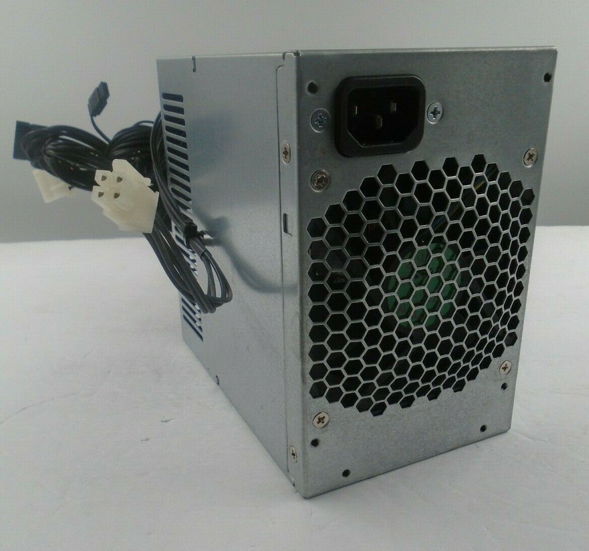 Delta DPS-400AB-19 HP Z230 P/N için 400 W 18+4 Pin Güç Kaynağı