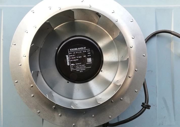 EBMPAPST R3G280-AH33-31 FAN