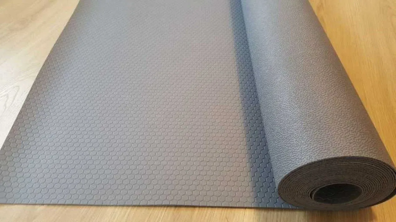 4 MM İZOLE HALI
