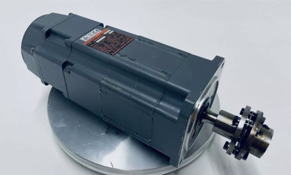 MITSUBISHI 6NM AMS 222244/HA83NC-83 AC SERVO MOTOR