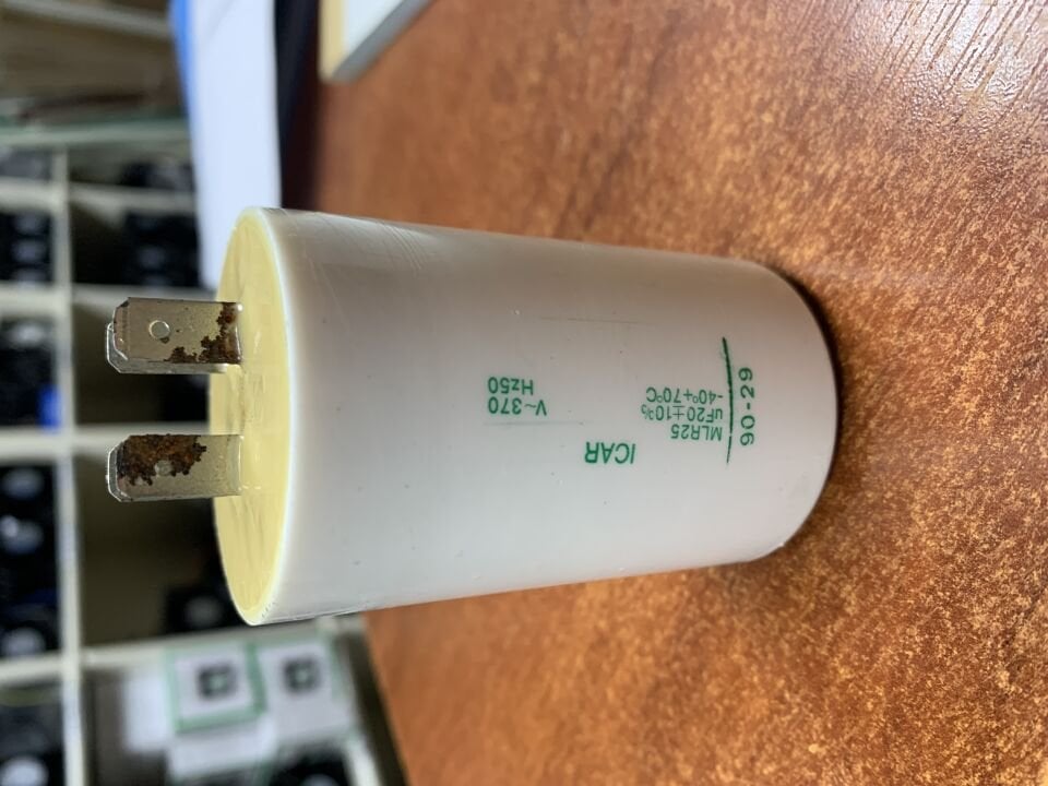 20 MF 400V KONDANSATÖR